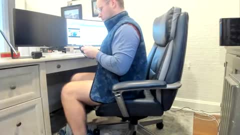 Boredhorndog online show from December 11, 2024, 5:04 pm