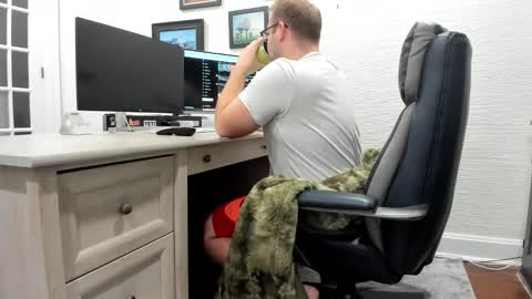 Boredhorndog online show from January 5, 2025, 3:53 am