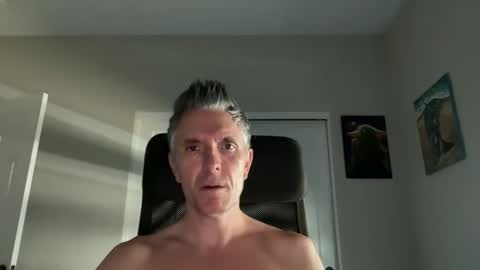 borisdm1976 online show from October 26, 2025, 6:03 pm