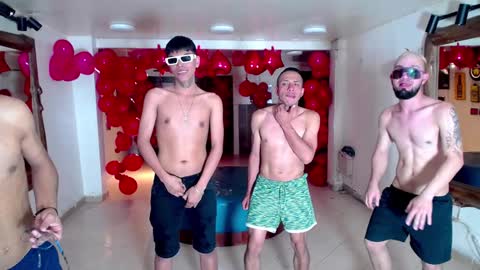 THOMAS AND DAMIAND online show from January 20, 2025, 7:15 am