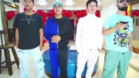 THOMAS AND DAMIAND online show from January 22, 2025, 4:13 am