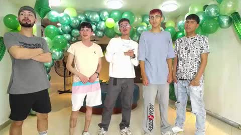 THOMAS AND DAMIAND online show from February 28, 2025, 5:48 am