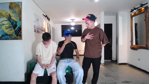 THOMAS AND DAMIAND online show from November 16, 2025, 6:24 pm