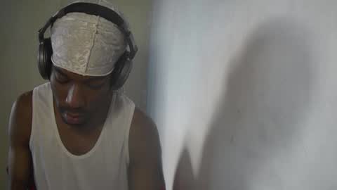 Snapshot of boss_playa98 chatting on June 25, 2026, 9:52 pm boss_playa98 online show from June 25, 2026, 9:52 pm