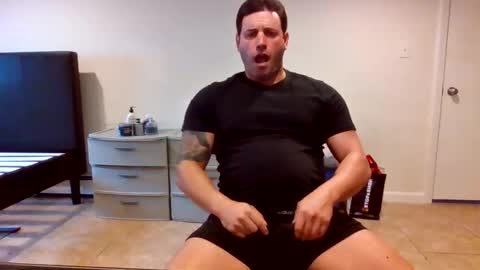 The Italian Boss  online show from November 8, 2025, 2:39 pm