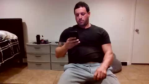 The Italian Boss  online show from November 29, 2025, 9:29 pm