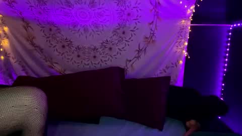 BossMom online show from January 21, 2025, 4:48 pm