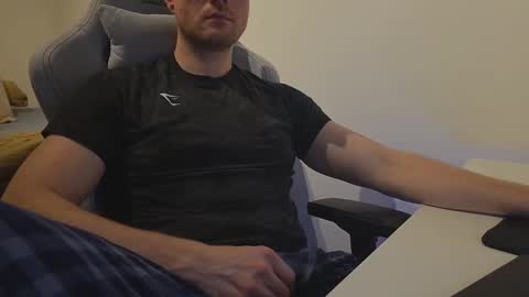 bottomtsinner online show from March 3, 2026, 8:59 pm