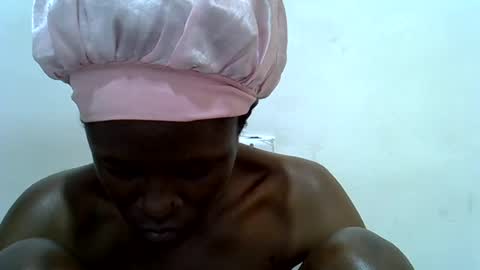 Snapshot of bouncy_vee chatting on June 29, 2026, 10:37 am bouncy_vee online show from June 29, 2026, 10:37 am