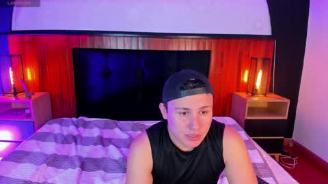 boy2boy_aheat online show from September 26, 2025, 8:46 pm