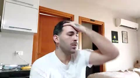 Dan online show from November 17, 2025, 10:21 am