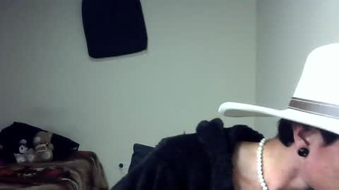 Boy Astro online show from January 6, 2025, 12:02 pm