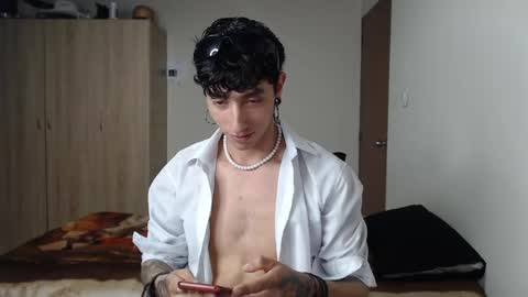 Boy Astro online show from February 23, 2025, 12:30 am