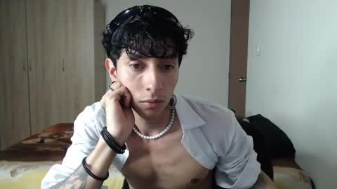 Boy Astro online show from February 27, 2025, 12:32 am