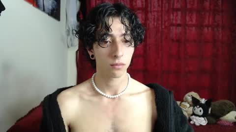 Boy Astro online show from September 22, 2025, 10:34 pm