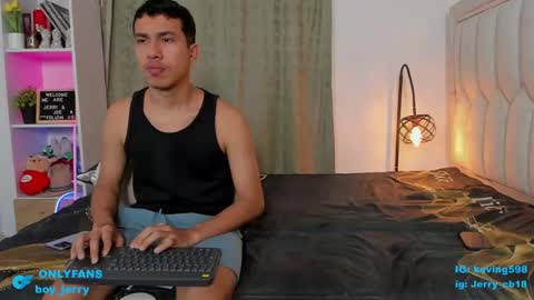 Snapshot of boy_jerry chatting on May 26, 2026, 7:15 am boy_jerry online show from May 26, 2026, 7:15 am