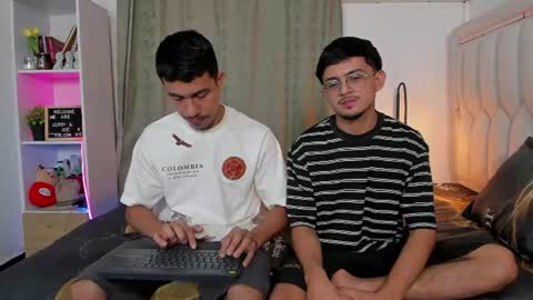 Snapshot of boy_jerry chatting on June 22, 2026, 4:04 pm boy_jerry online show from June 22, 2026, 4:04 pm