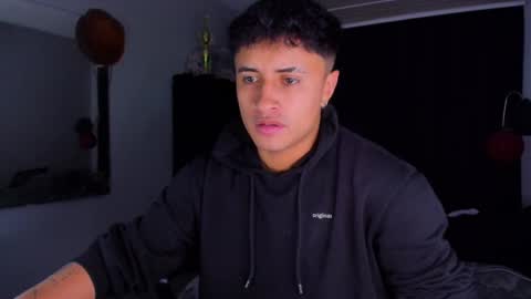 boy_nauthy online show from March 5, 2025, 6:12 am