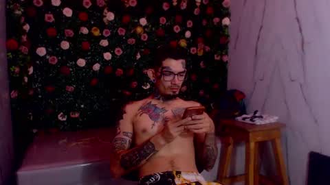 Snapshot of boy_tatto77 chatting on May 23, 2026, 11:47 am boy_tatto77 online show from May 23, 2026, 11:47 am
