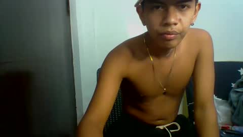 boyax16 online show from December 11, 2024, 6:52 pm