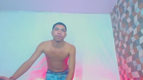 jhon deivis online show from February 5, 2025, 1:26 am
