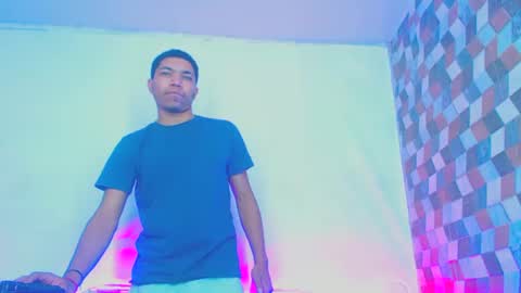 jhon deivis online show from February 16, 2025, 2:09 am