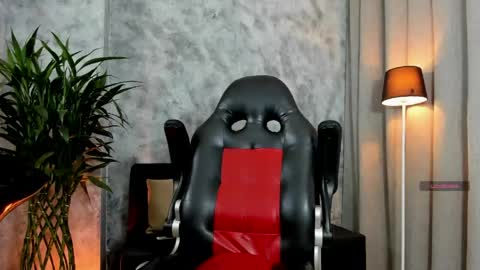 boyc02_ online show from April 15, 2026, 12:56 pm