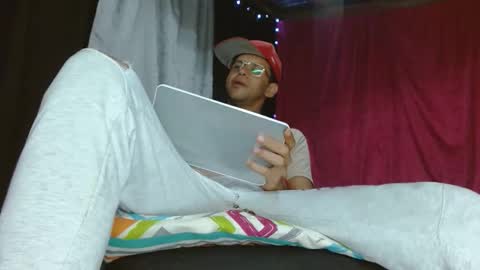 boyfantasies_11 online show from December 2, 2025, 12:38 am