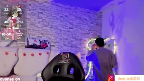 boyfox_tay online show from February 16, 2026, 7:10 pm