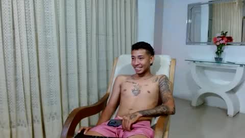 boyhot_sw online show from October 23, 2025, 5:18 am