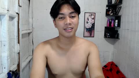 Snapshot of boyinyourfantasy chatting on December 11, 2024, 10:27 pm Dex online show from December 11, 2024, 10:27 pm