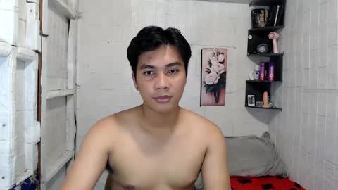 Snapshot of boyinyourfantasy chatting on February 5, 2025, 11:06 pm Dex online show from February 5, 2025, 11:06 pm