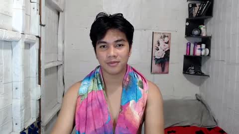 Snapshot of boyinyourfantasy chatting on February 20, 2025, 8:36 pm Dex online show from February 20, 2025, 8:36 pm