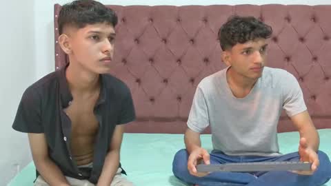 ALEX - TAYLER  -MIKE online show from February 28, 2025, 1:25 pm