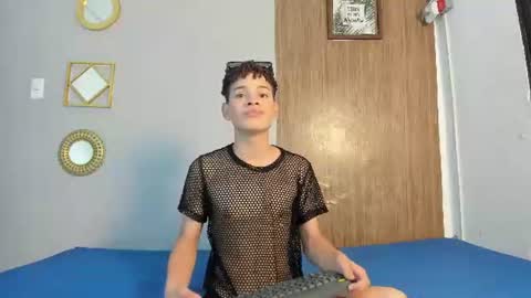 Snapshot of boys_hotparty chatting on July 29, 2026, 7:23 pm ALEX - TAYLER -MIKE online show from July 29, 2026, 7:23 pm