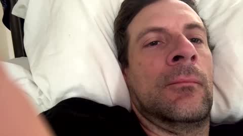 Snapshot of boysetsfire34 chatting on February 18, 2025, 3:43 pm boysetsfire34 online show from February 18, 2025, 3:43 pm