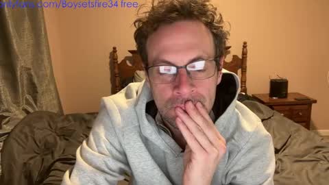 Snapshot of boysetsfire34 chatting on February 20, 2025, 8:50 am boysetsfire34 online show from February 20, 2025, 8:50 am