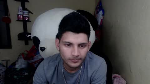 Snapshot of boysexy0606 chatting on May 18, 2026, 4:51 am David online show from May 18, 2026, 4:51 am