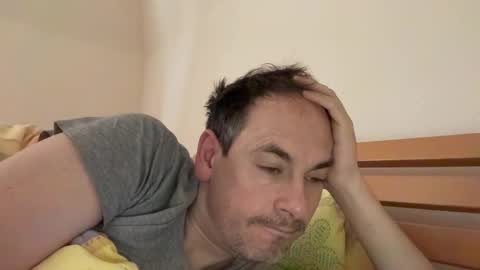 boytoyhh online show from March 6, 2025, 6:52 am