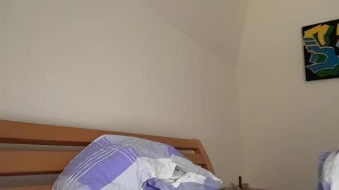 boytoyhh online show from October 1, 2025, 7:25 am