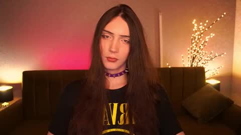 Snapshot of boytemptation chatting on October 17, 2025, 10:34 pm Nova online show from October 17, 2025, 10:34 pm