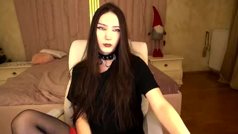 Snapshot of boytemptation chatting on January 10, 2026, 2:35 am Nova online show from January 10, 2026, 2:35 am