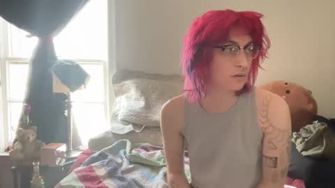 boywithbug online show from March 25, 2026, 6:25 pm