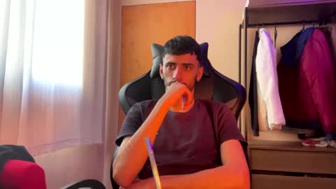 Snapshot of boyzinm2 chatting on September 9, 2025, 5:45 pm boyzinm2 online show from September 9, 2025, 5:45 pm