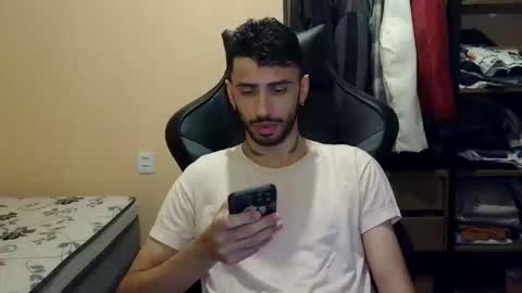 boyzinm2 online show from February 17, 2026, 5:59 am