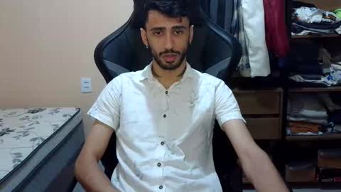 boyzinm2 online show from February 21, 2026, 3:51 am