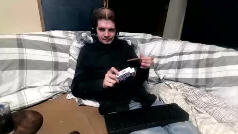 Snapshot of bponie1 chatting on September 17, 2025, 2:02 am bponie1 online show from September 17, 2025, 2:02 am