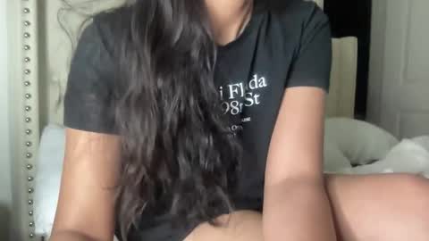 brown baddie  online show from February 2, 2026, 5:17 am