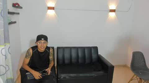 Snapshot of br4ndon_cooper chatting on May 11, 2026, 2:45 pm Brandon online show from May 11, 2026, 2:45 pm