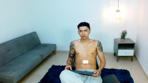 Snapshot of br4ndon_cooper chatting on June 8, 2026, 3:56 pm Brandon online show from June 8, 2026, 3:56 pm